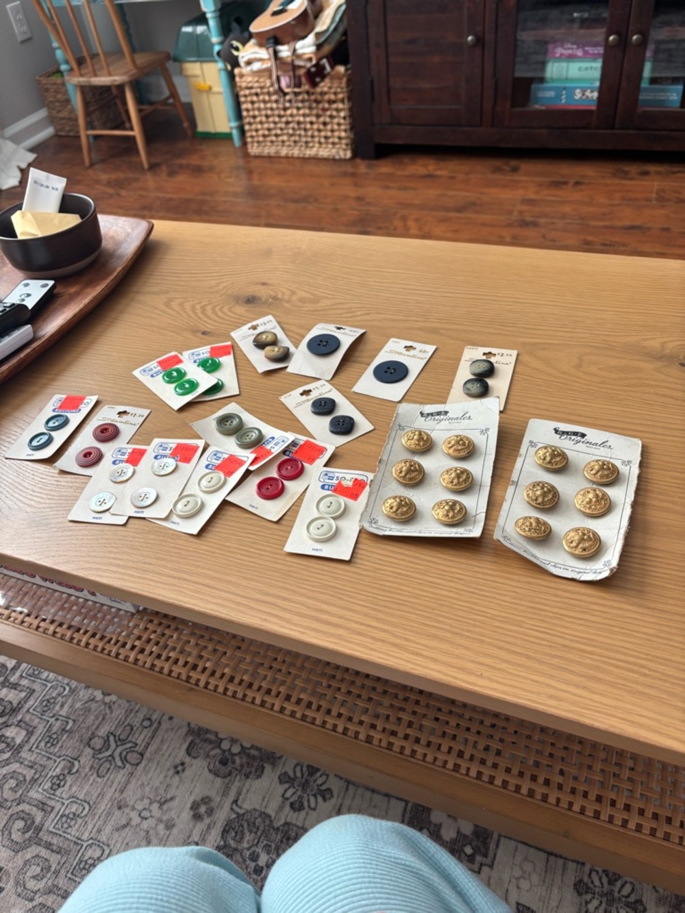 Vintage Buttons - Lots of Vintage Buttons - 40' 50' 60's 70’s amazing collection